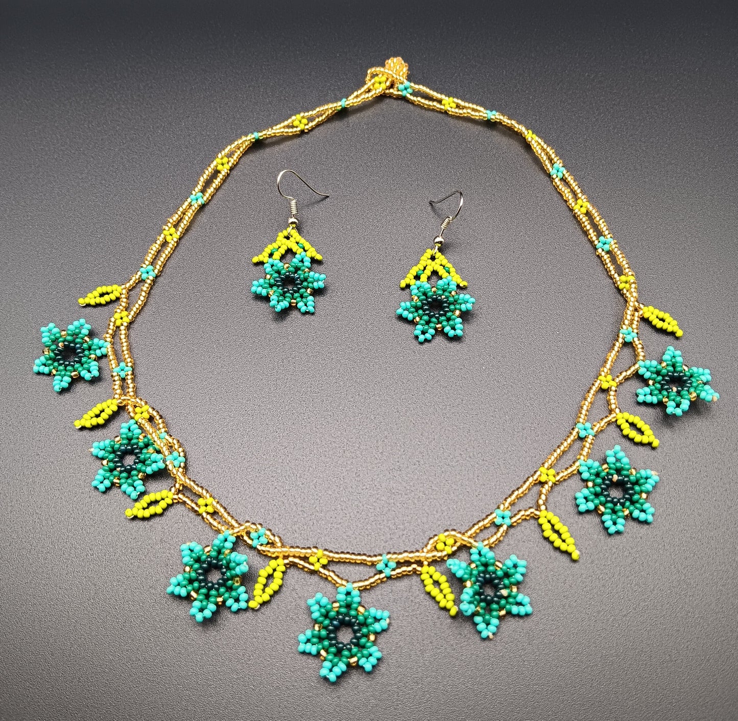 Necklace and earrings set