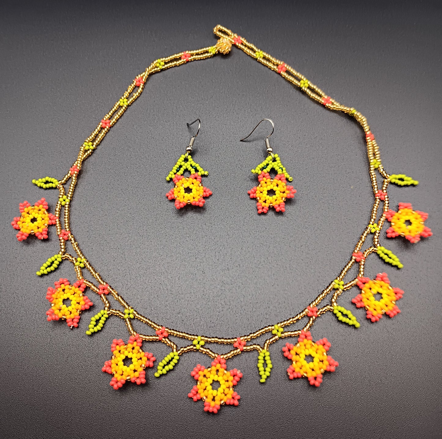 Necklace and earrings set