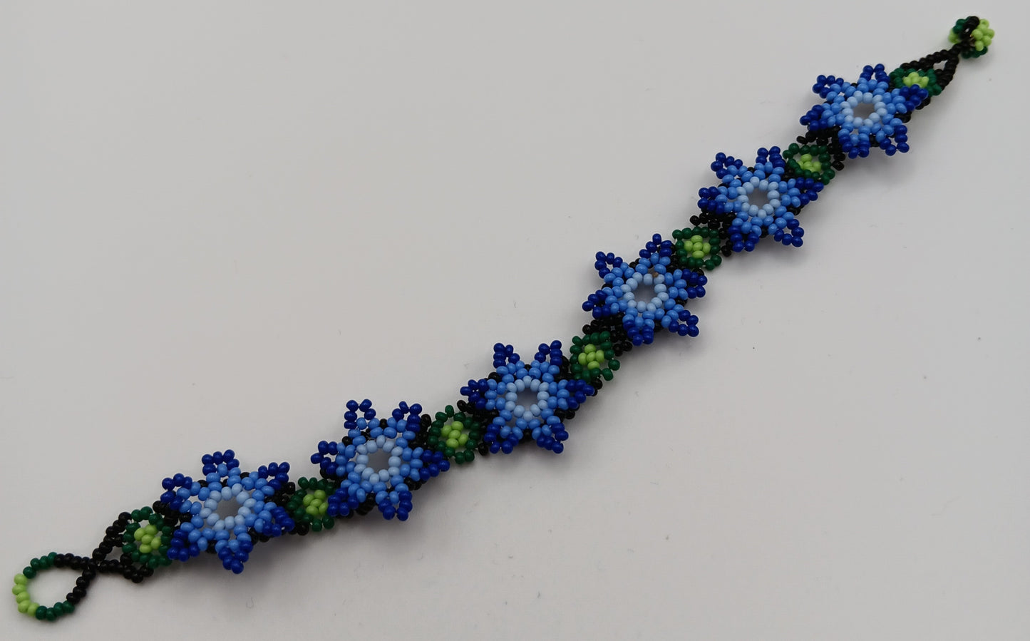 Flowers bracelet