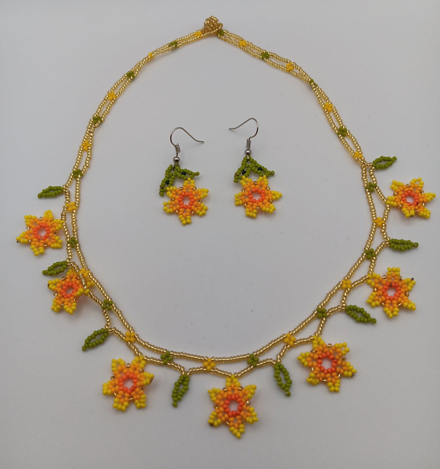 Necklace and earrings set